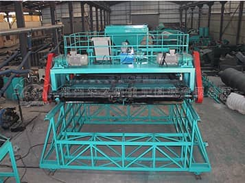 翻堆機(jī)在工作中的十大流程